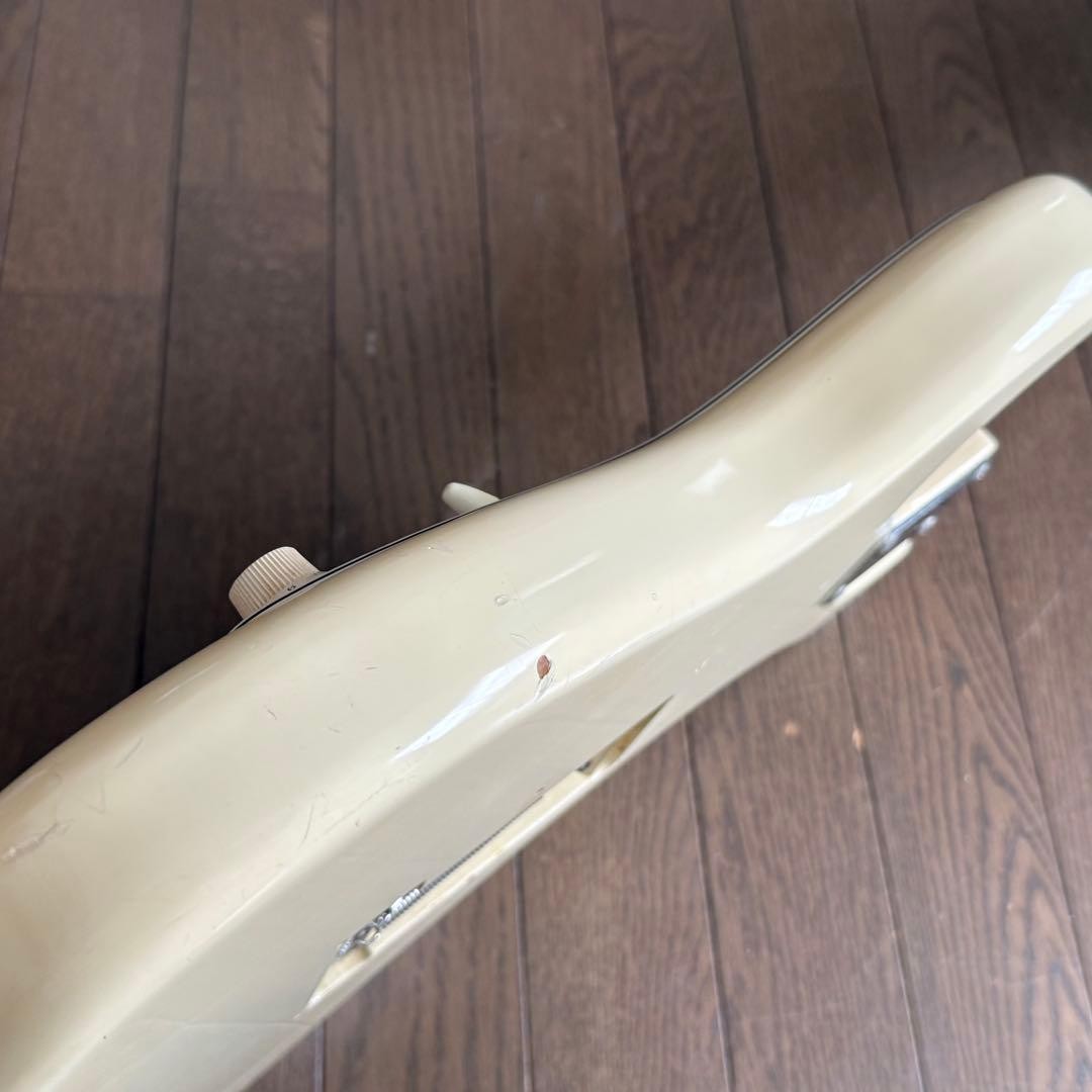 Greco SUPER SOUNDS SE500W White Manufactured in September 1976 from Japan