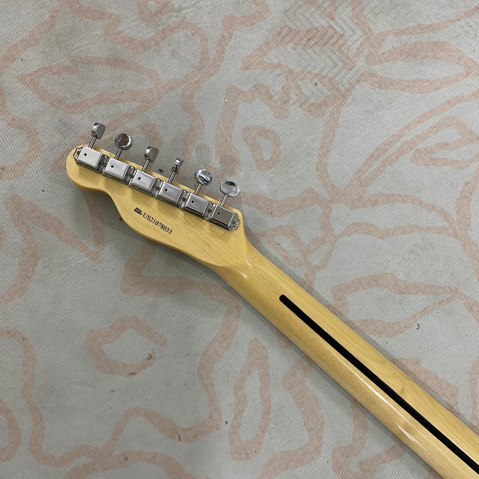 Only one Left! Retro Sunset Gradient Electric Guitar Solid Basswood Body