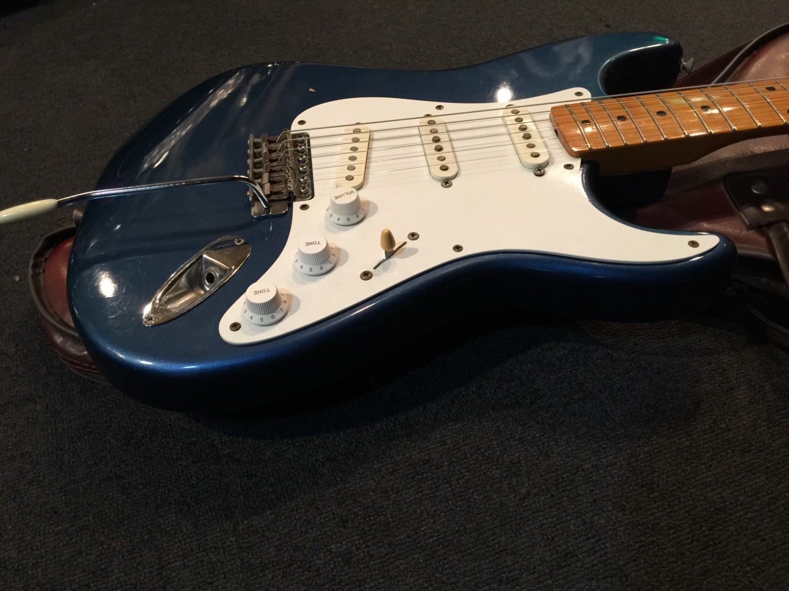 No.022625 1981 RARE Color TOKAI ST-50 LPB EX- –
