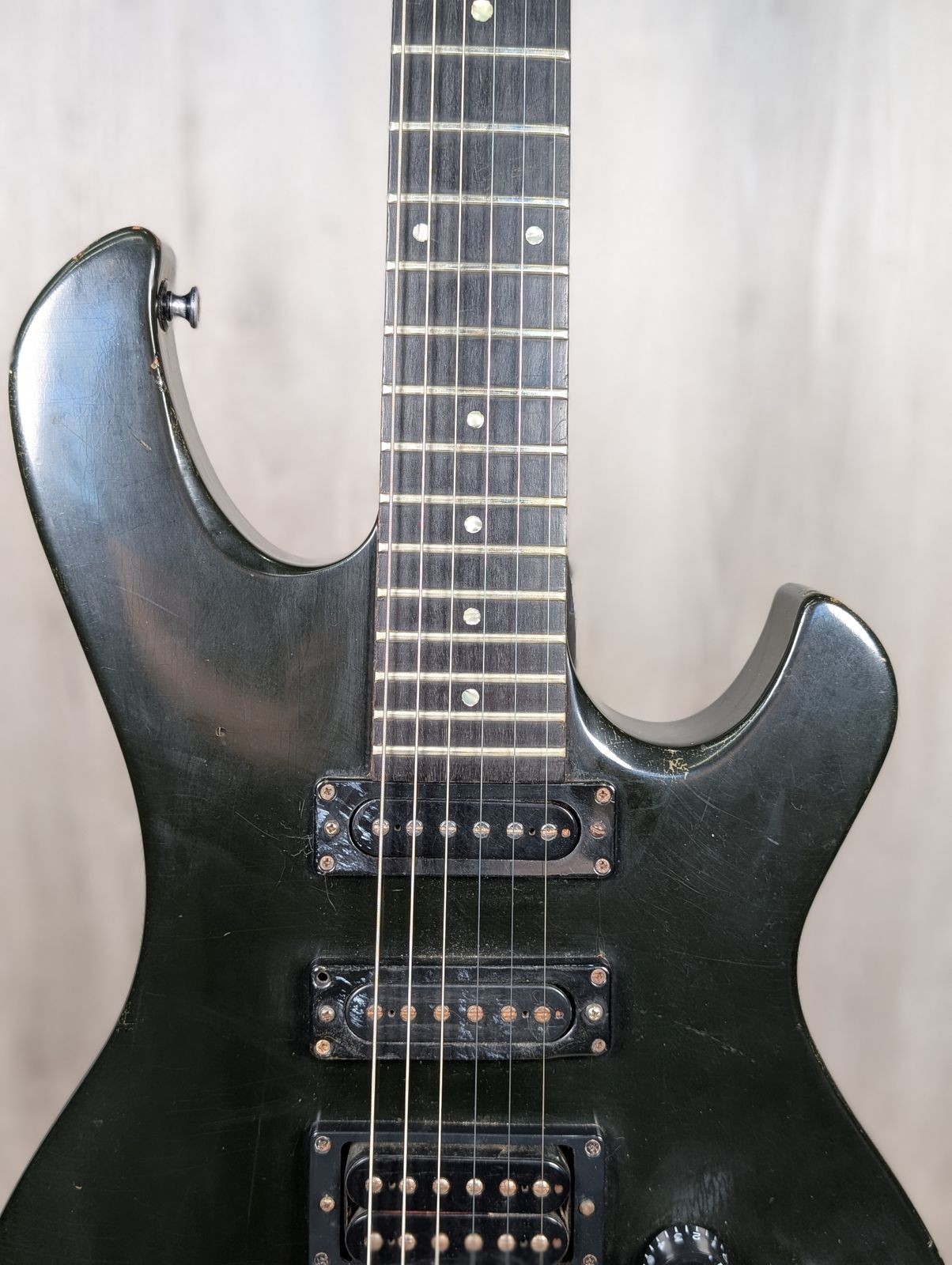 Gibson Q-400 / Q-4000 Electric Guitar 1985–1987 Ebony w/ Original Hard Case USA