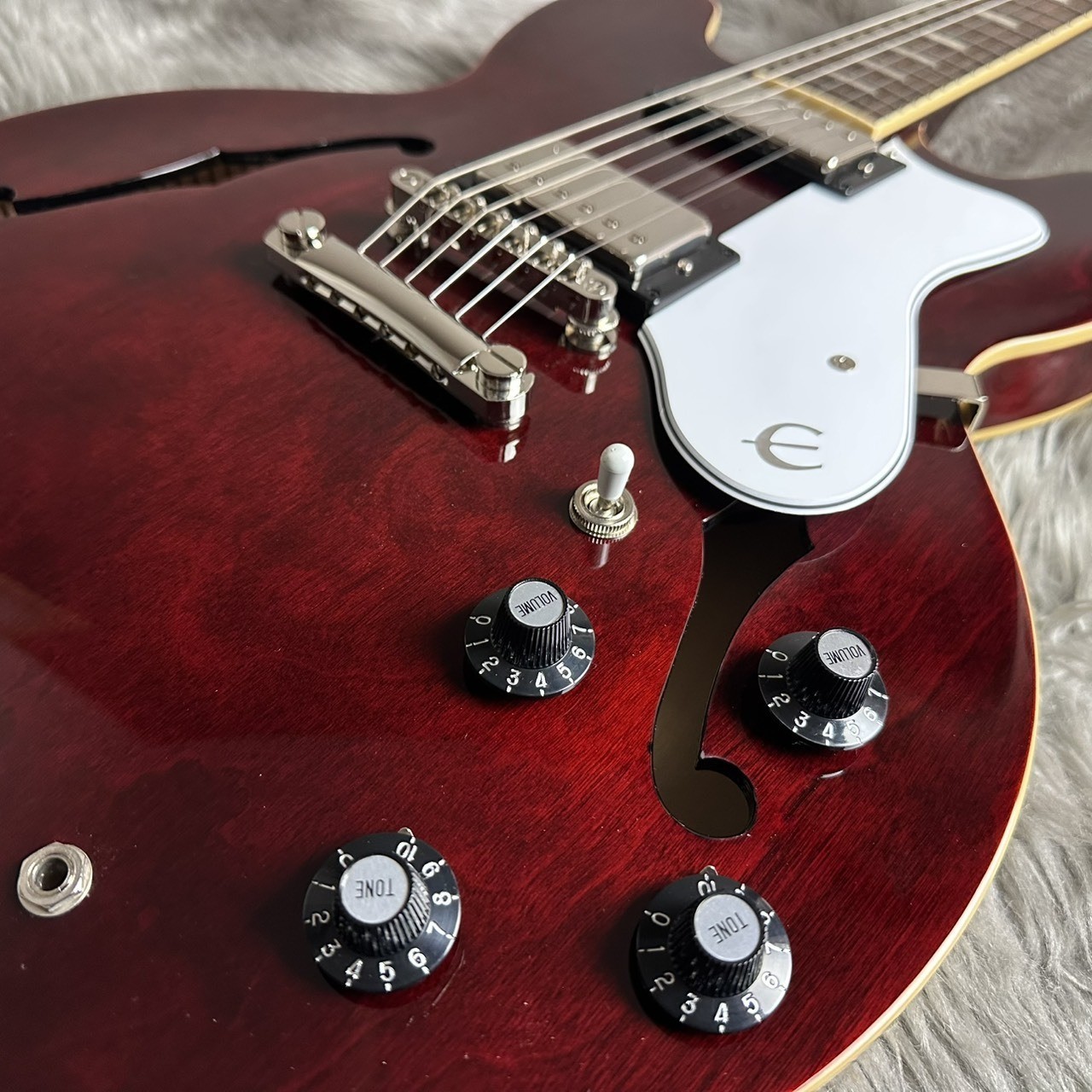 Epiphone Noel Gallagher Riviera Dark Wine Red [Actual image] w/hard case USED