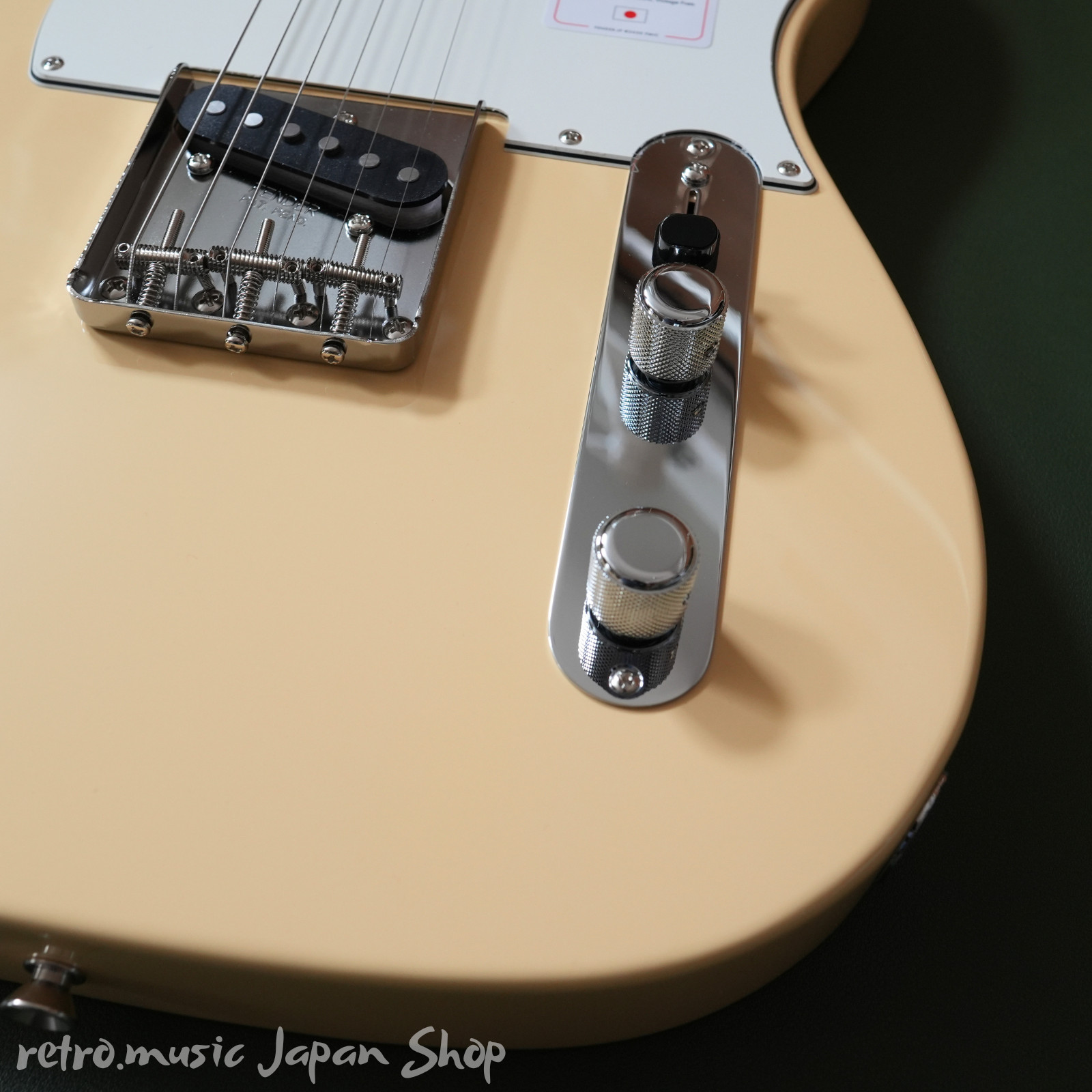 Fender Made in Japan Traditional 60s Telecaster Vintage White Electric Guitar