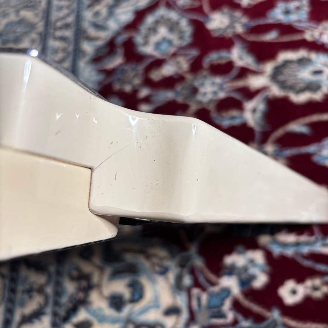 FERNANDES BSV-70 Flying V Electric Guitar 1980s Vintage White Rare Japan