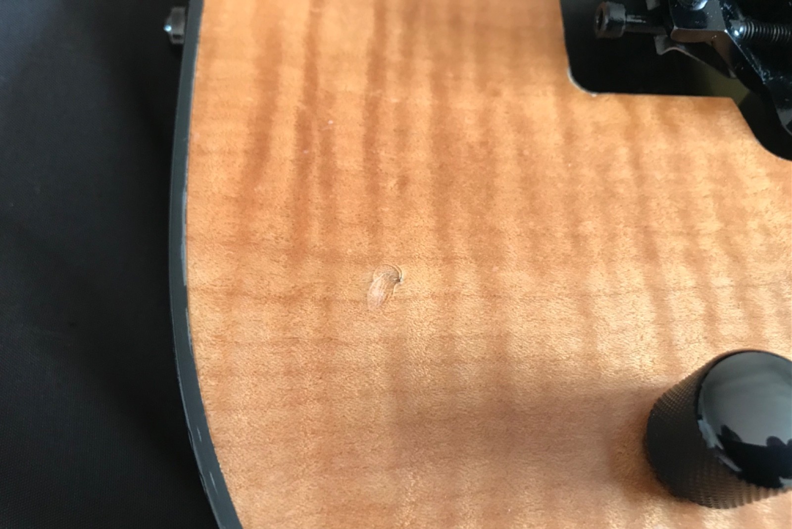 High-Performance Godin Redline III 2010 – Rarely Seen – Gorgeous Natural Maple F