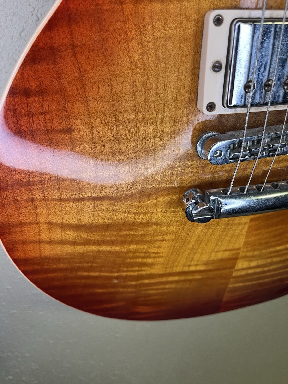 Gibson Les Paul Standard 2014 120th Anniversary Heritage Cherry Flame Top Guitar