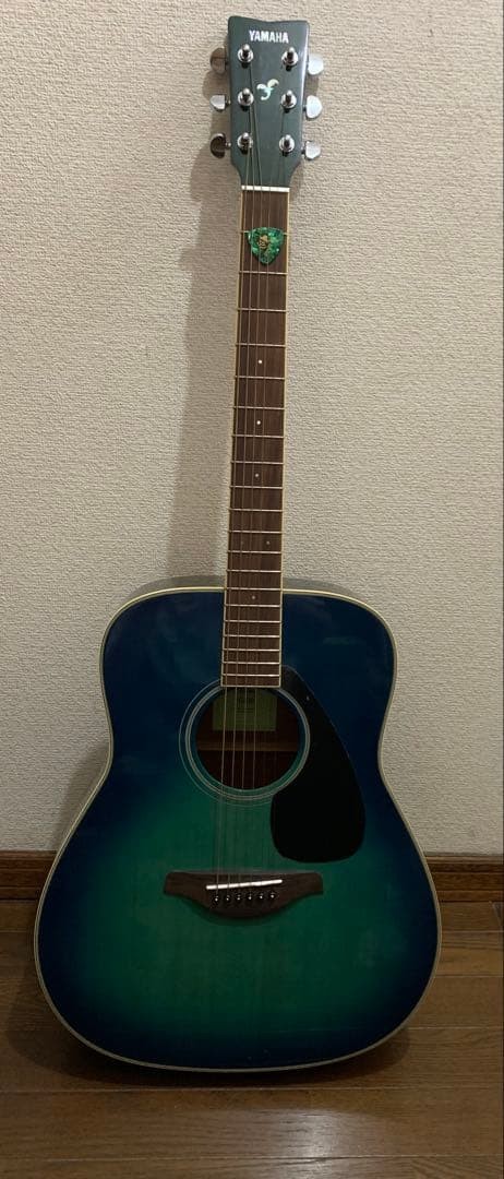 YAMAHA FG820