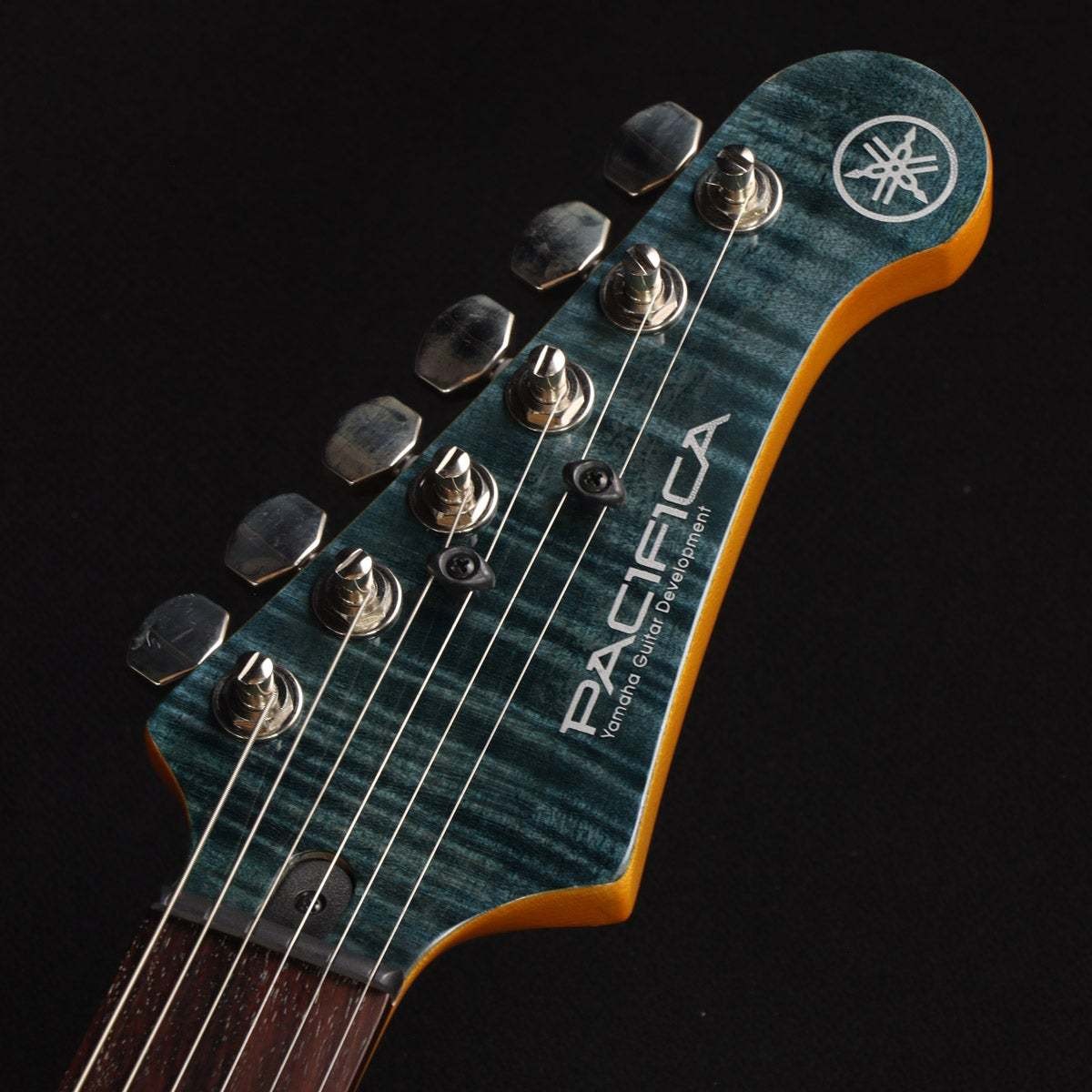 YAMAHA Pacifica 612 VII FM Indigo Blue S N:IIJ153458