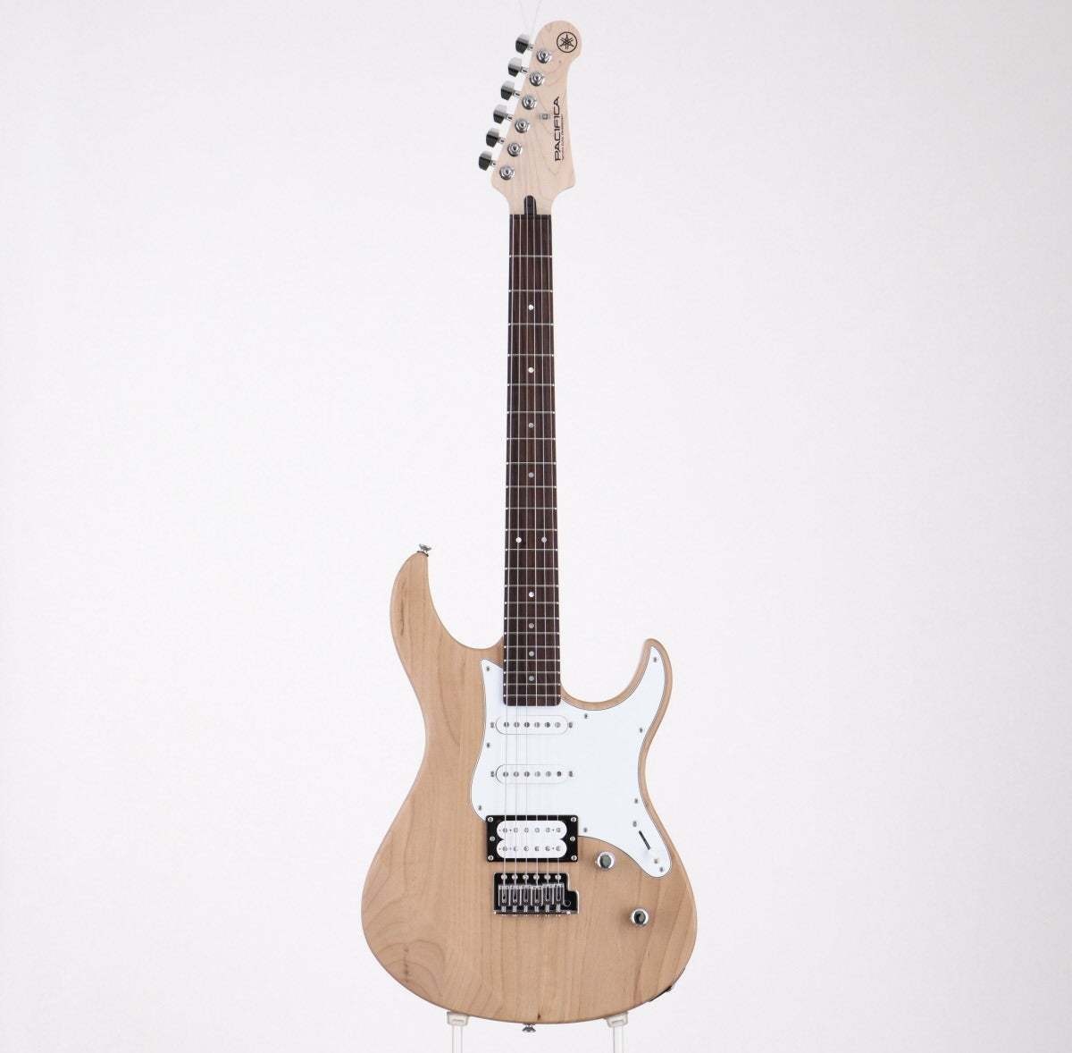 YAMAHA Pacifica PAC112V YNS (with defects/damage) JUNK