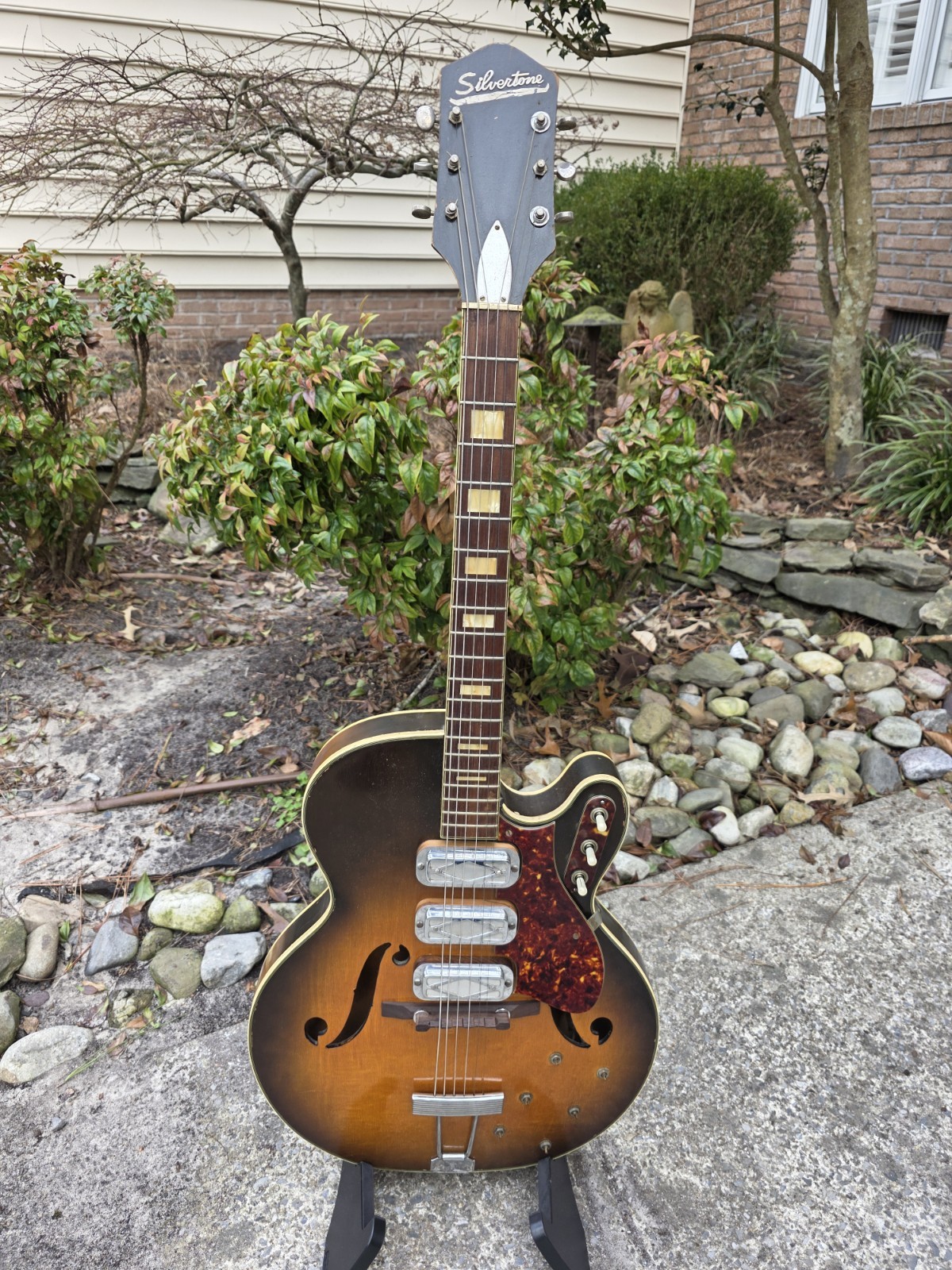 💥Video💥 1960 Harmony Silvertone H-1429 Sunburst 1429 Archtop Hollowbody Guitar