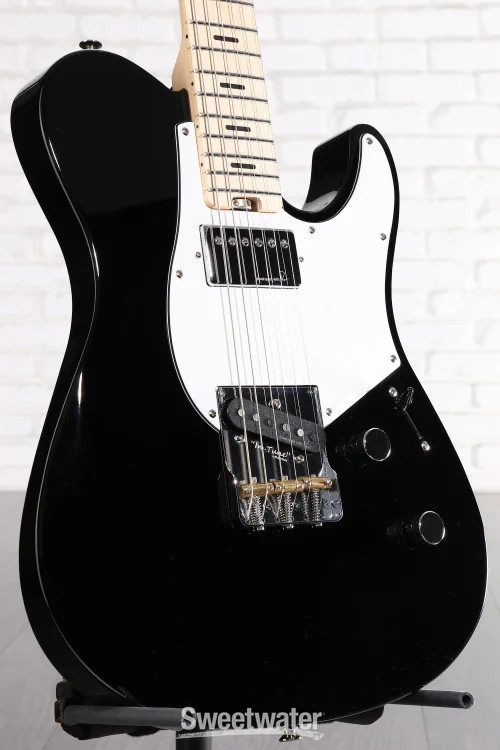 Yamaha PACS+11S Pacifica Standard Plus – Black, Maple Fingerboard