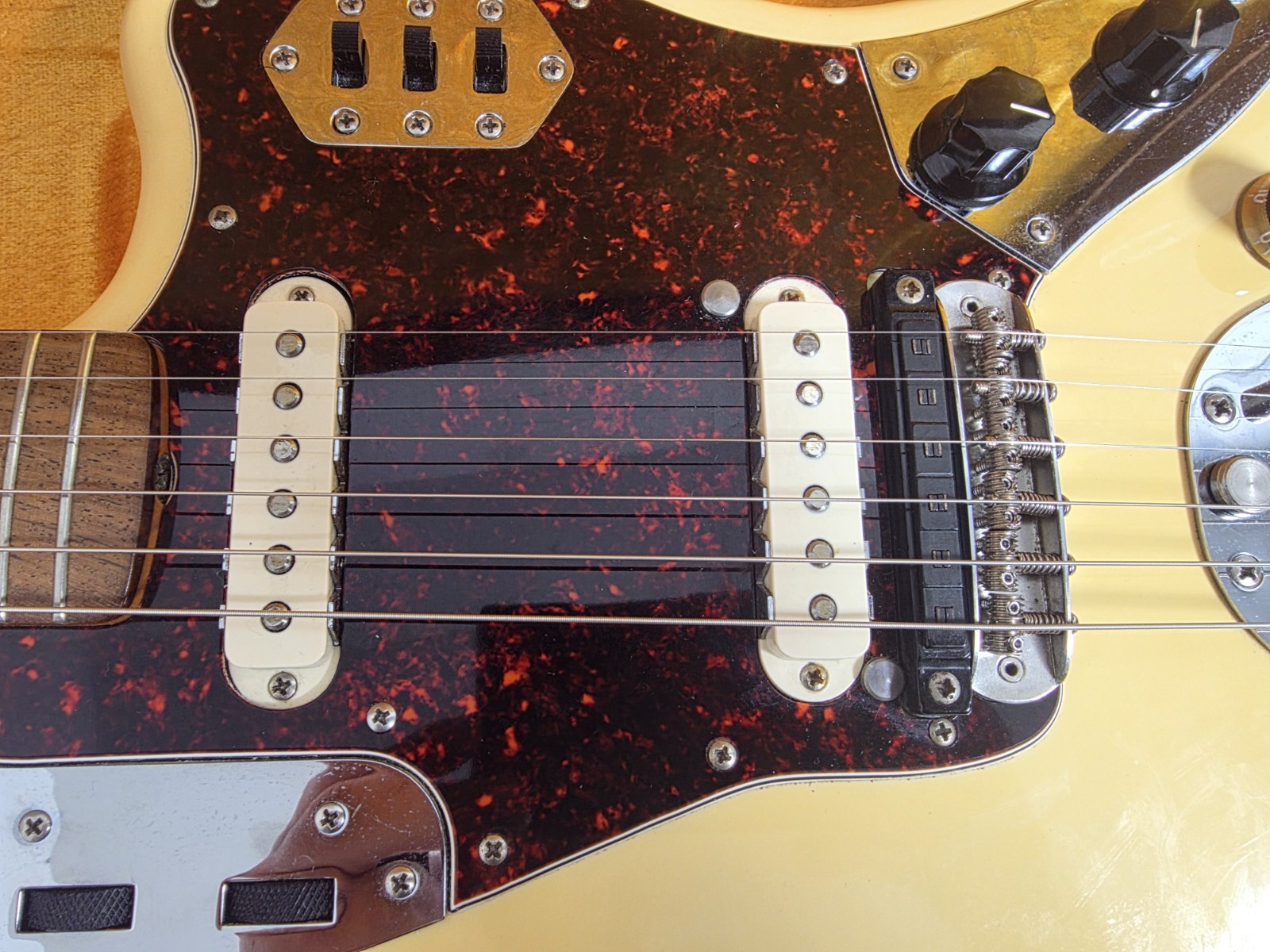 Fender American Vintage ’62 Jaguar 2000 Olympic White