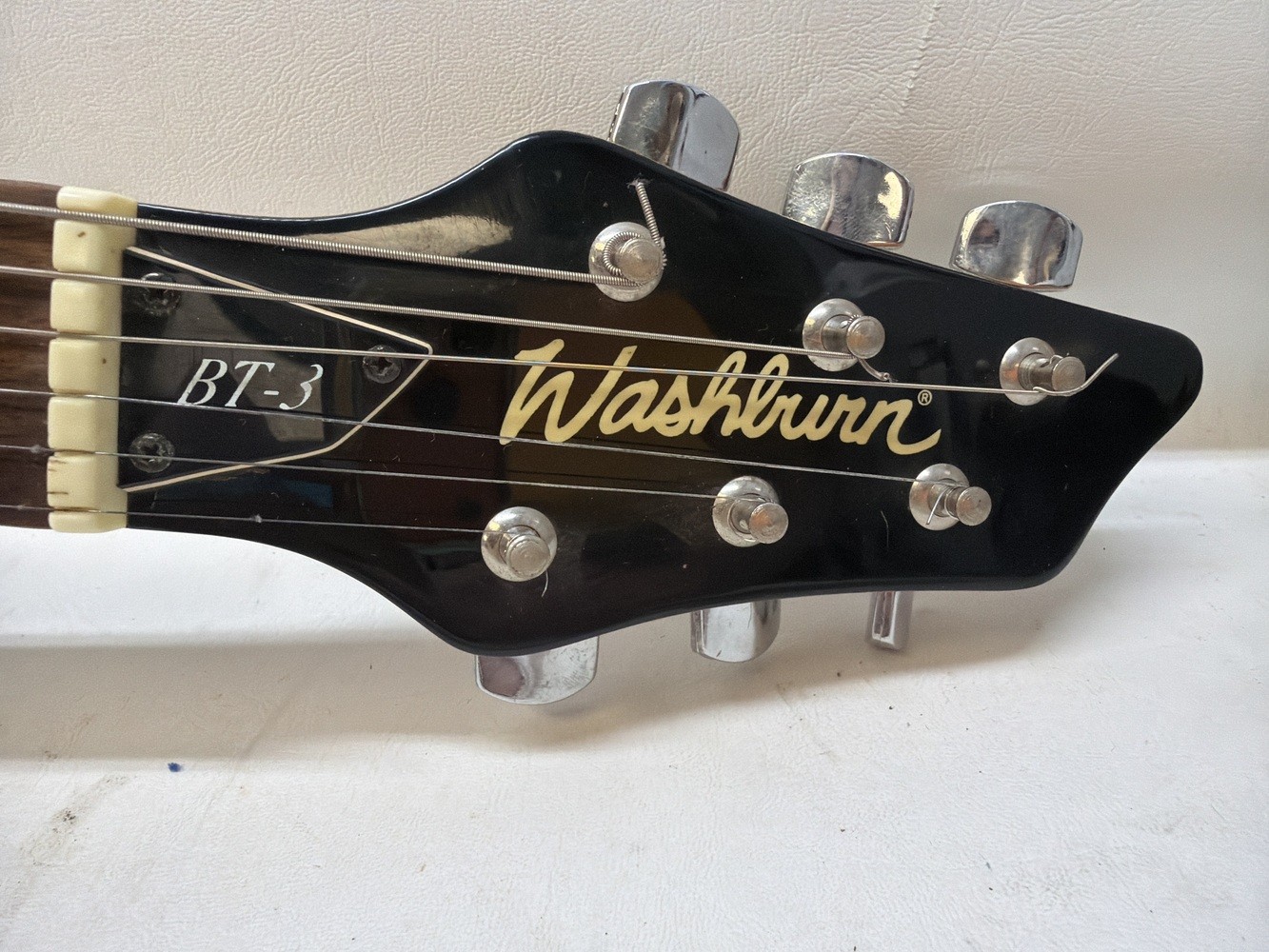 Washburn Maverick BT-3 Electric Guitar