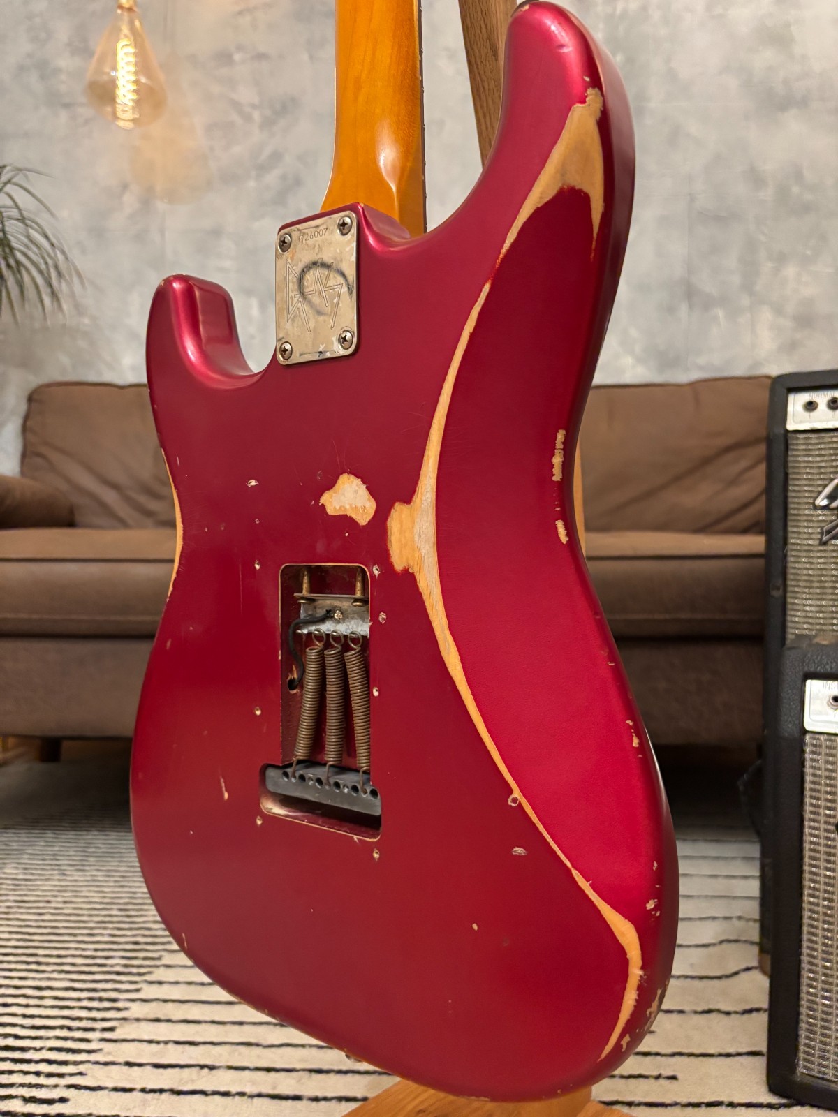 Fender Stratocaster 1963 Glas Custom Candy Apple Red Relic 7.6lbs w/ Tweed Case