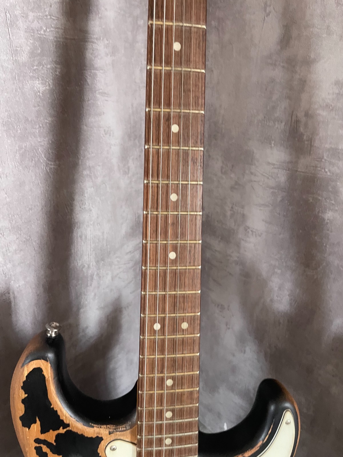 Black1 Aged Relic Electric Guitar Matte Deluxe Hardware Alder Body