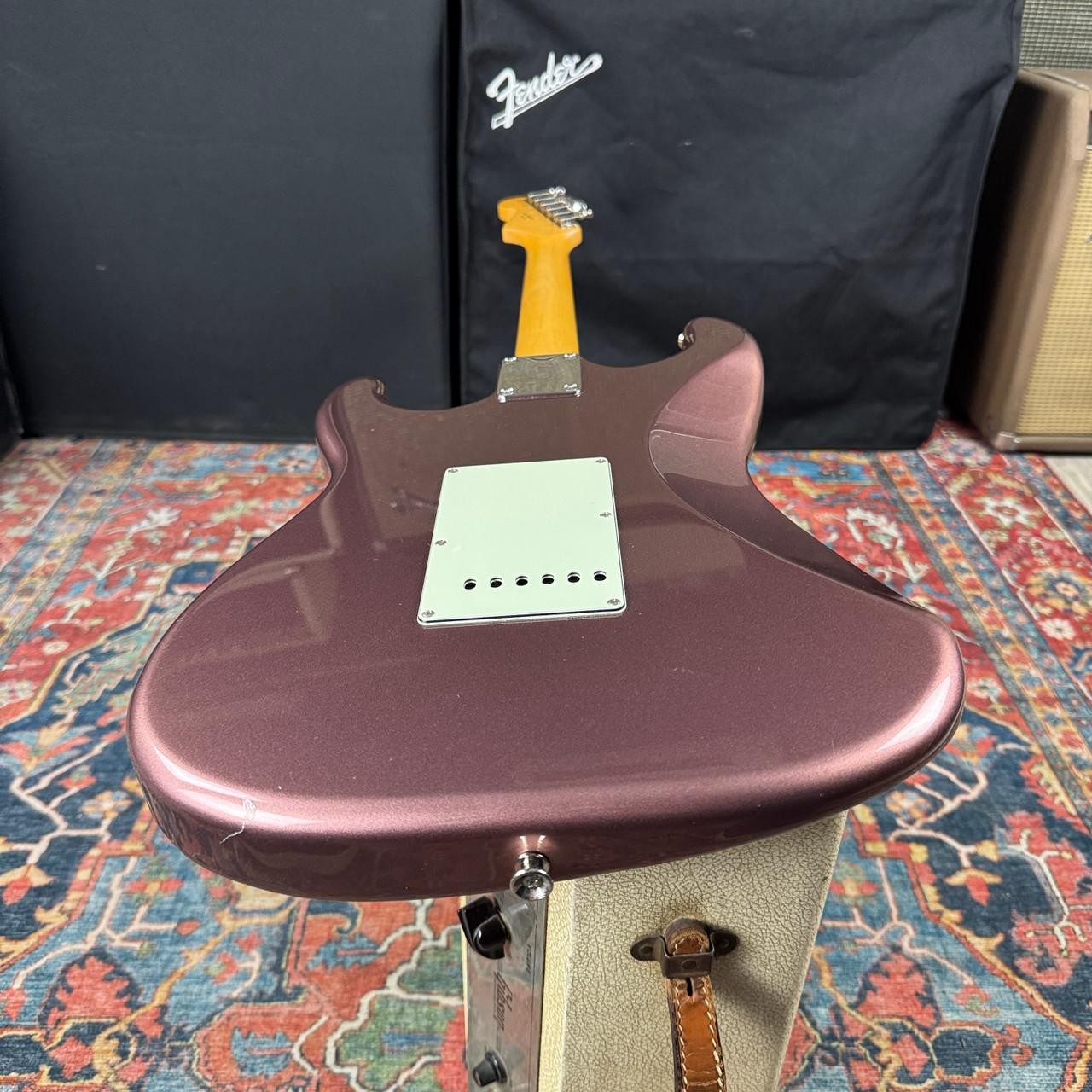 Fender Hybrid 60’s Stratocaster Burgundy Mist Metallic – 2018