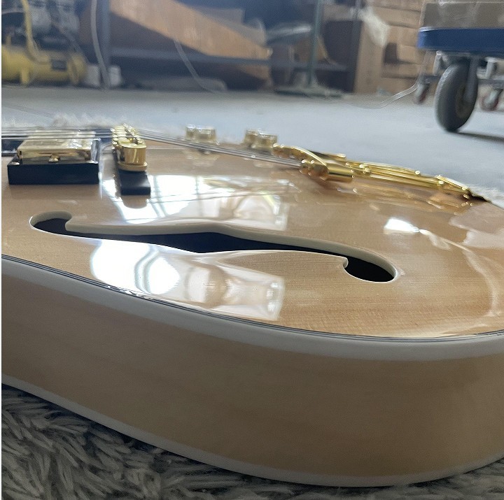 Custom Byrdland Electric Guitar Nature H-H Pickups Jazz 596mm Gold Hardware