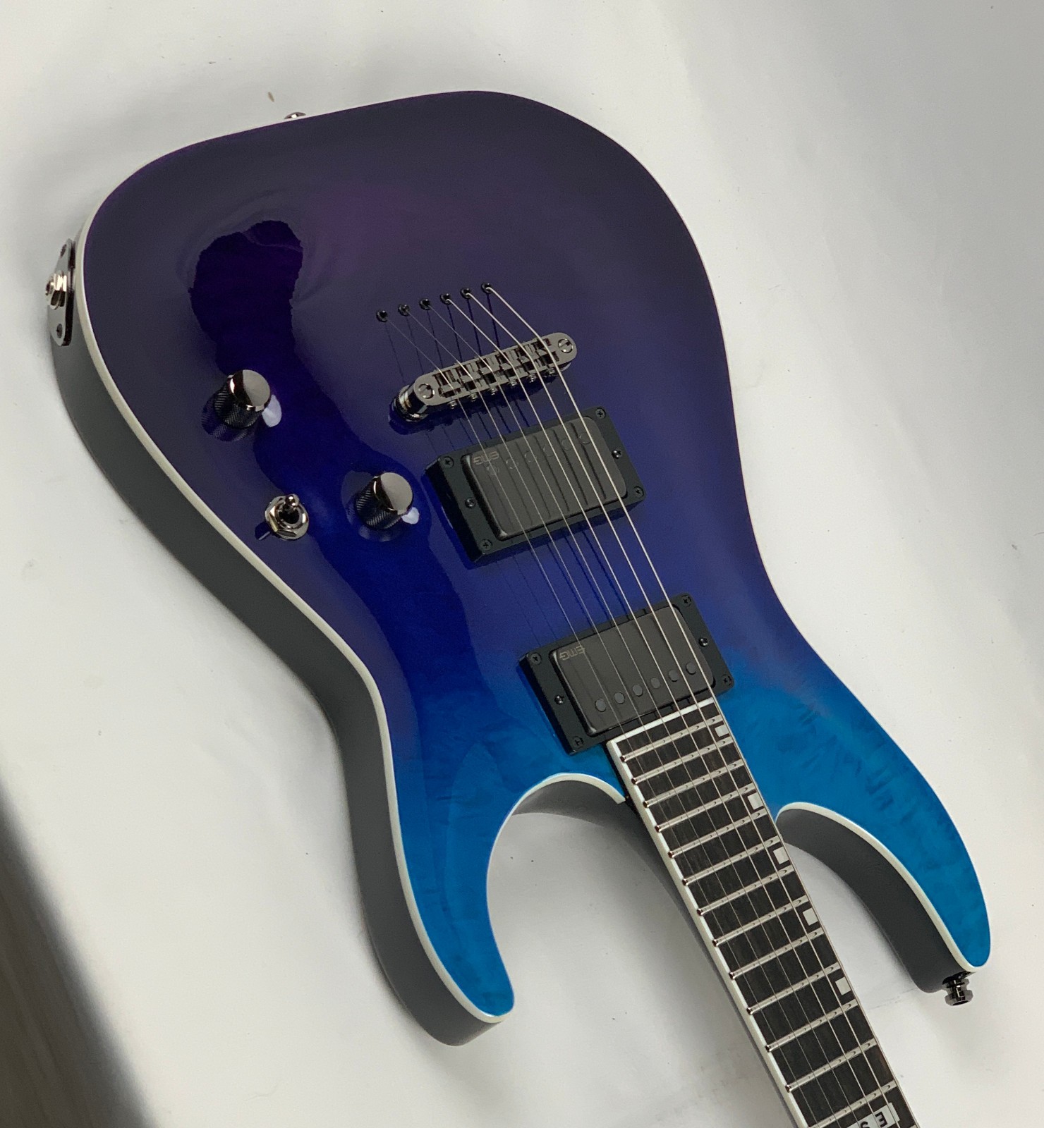 ESP E-II Horizon NT-II Blue-Purple Gradation Electric Guitar + Hard Case B-Stock