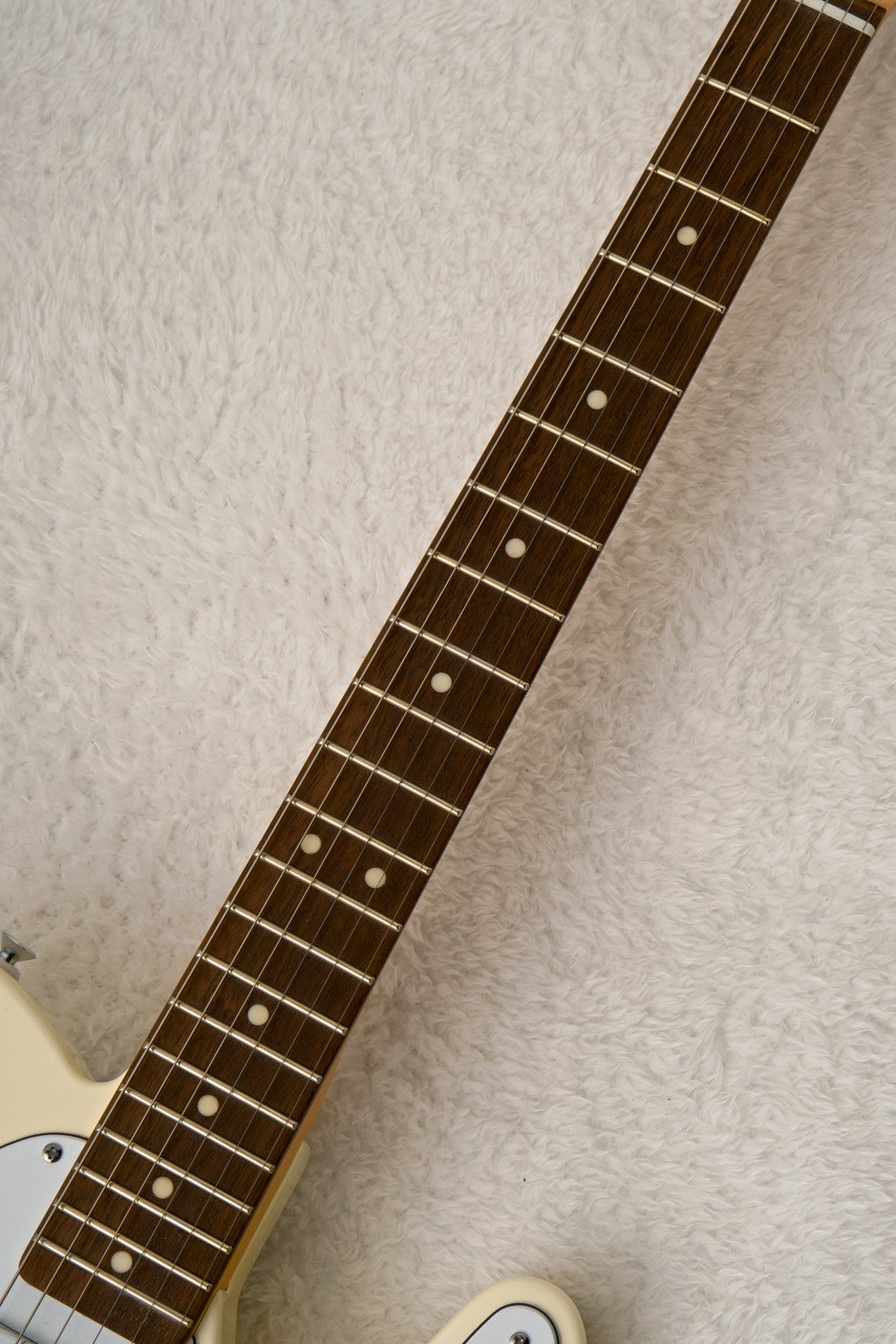 Fender Standard Telecaster OWT (Recommended for Beginners) ISFI25000714 3.83kg