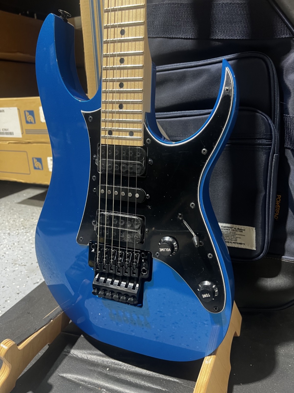 Ibanez Genesis Collection RG550 Electric Guitar – Electric Blue w/ Gig Bag