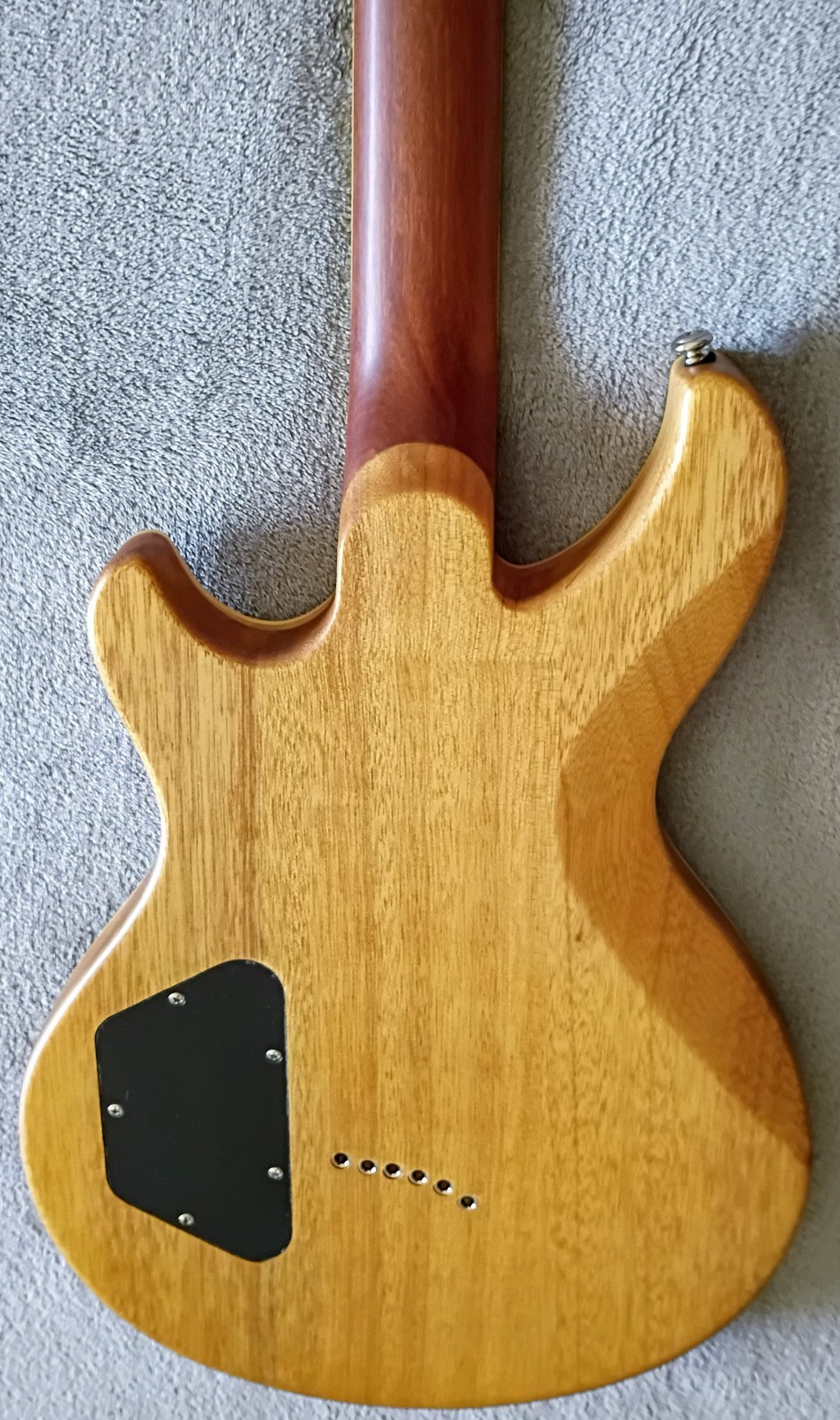Diamond (DBZ) Monarch Semi-Hollow (Korea) Flame Maple ~ Seymour Duncan’s ~ OHSC