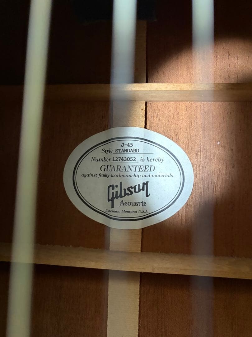 GIBSON J-45 Made in 2012