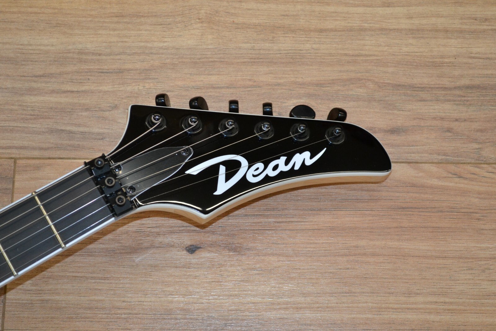 Dean MD 24 SELECT FLOYD CLASSIC BLACK