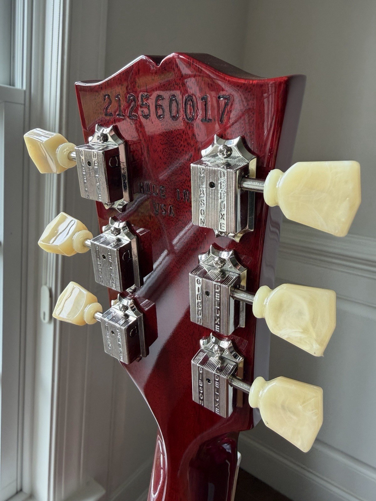 2026 Gibson Les Paul Standard 50s Figured Top – Heritage Cherry Sunburst