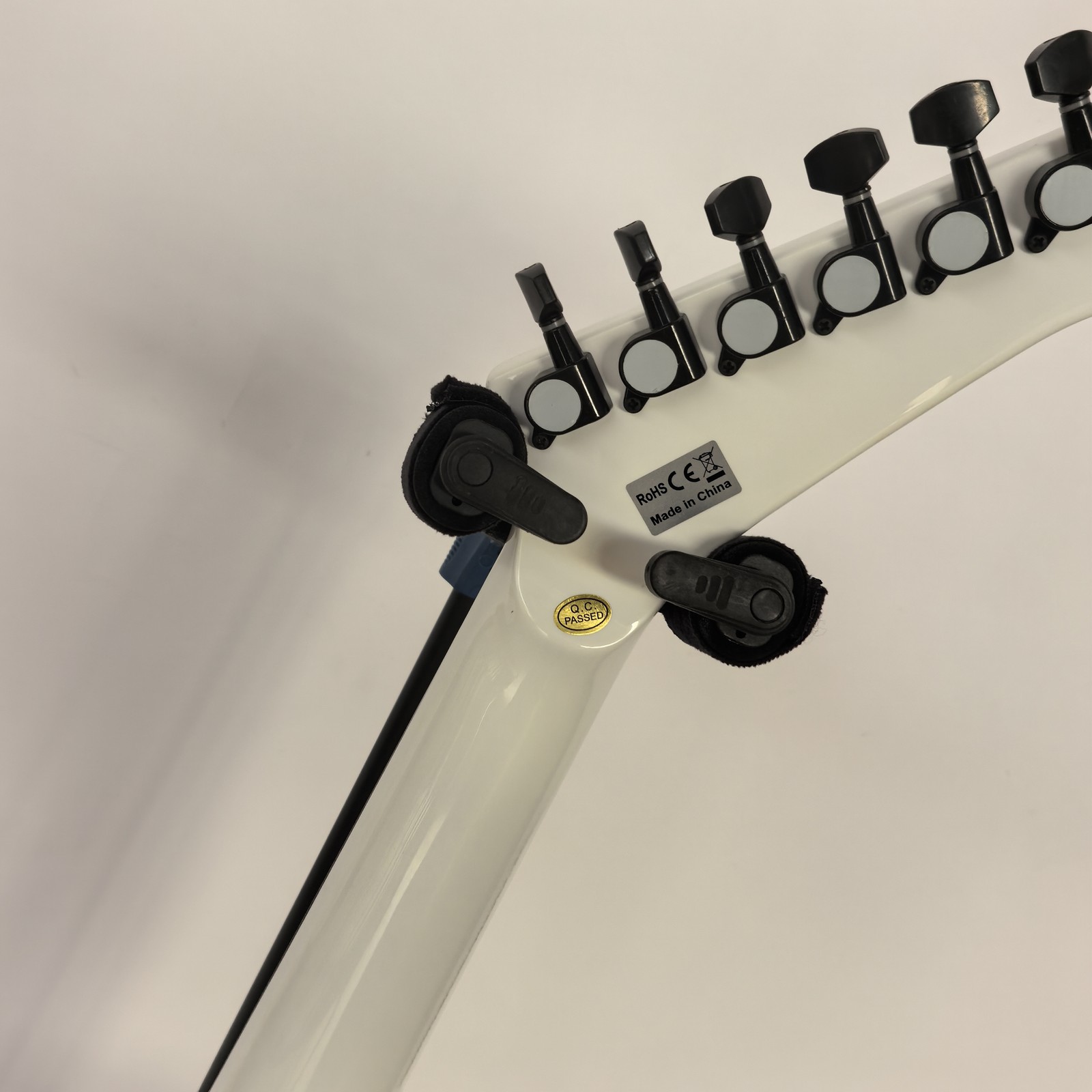 White left handed Electric Guitar Snakebyte Mahogany Body black hardware factory