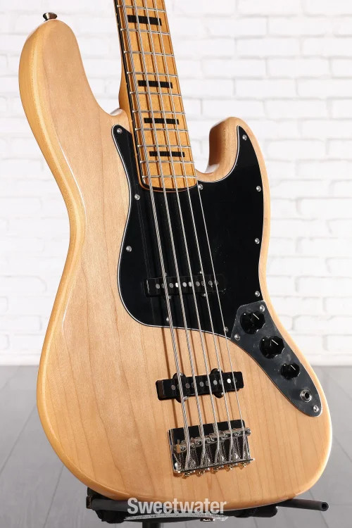 Squier Classic Vibe ’70s Jazz Bass V – Natural with Maple Fingerboard