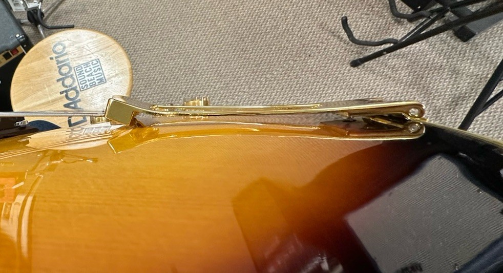 Tanglewood (No Label) Hollow-Body Archtop Electric Guitar Sunburst