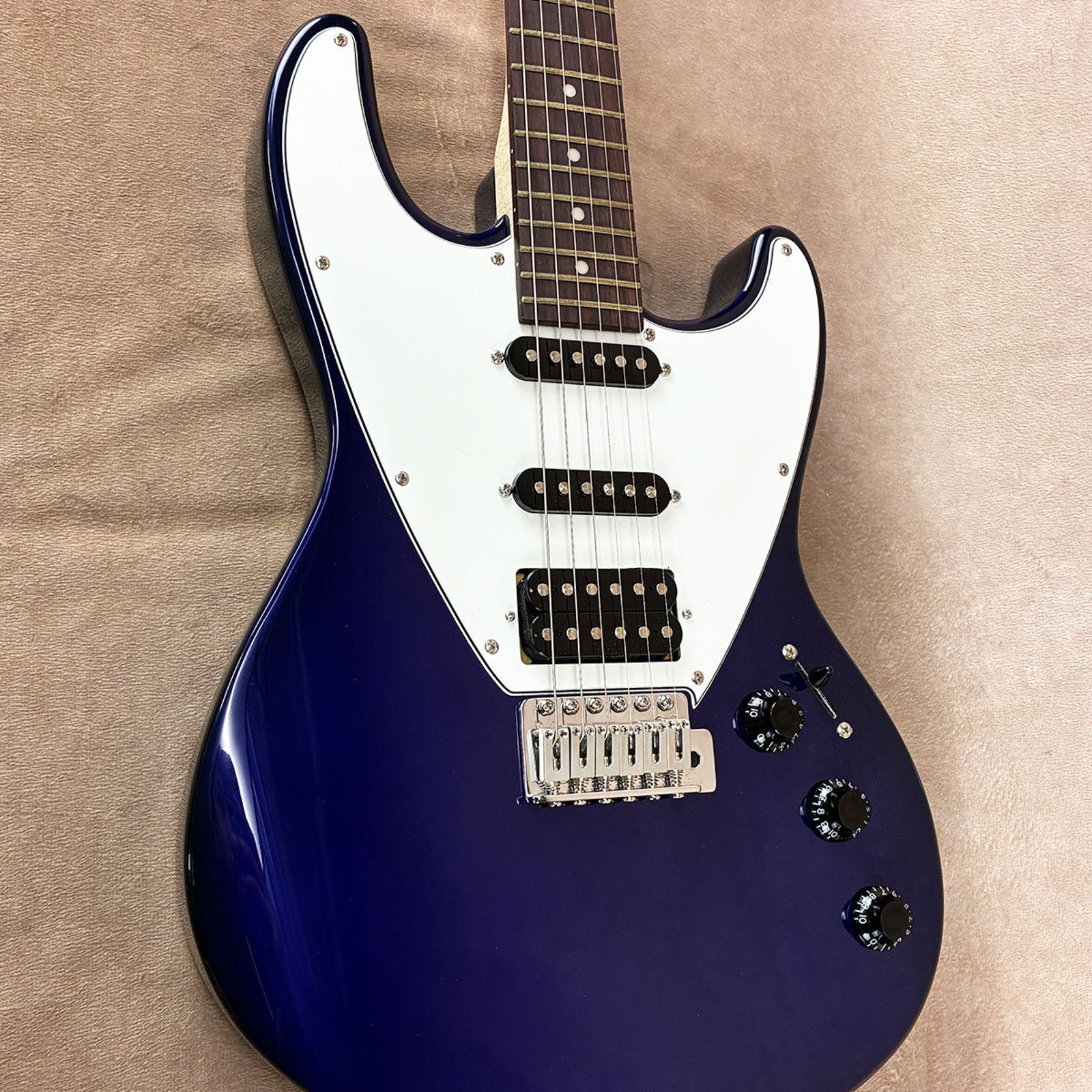 Greco WS-BG101 SH Metallic Blue Used Hardwood Body Maple Neck Metallic Blue