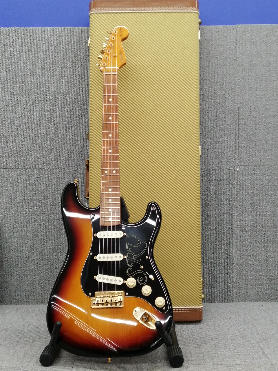 FENDER USA SRV ST 3TS Stratocaster type