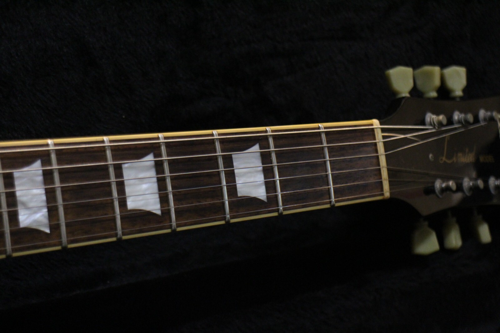 USED Edwards Limited Model Electric Guitar E-LP GT213 230427