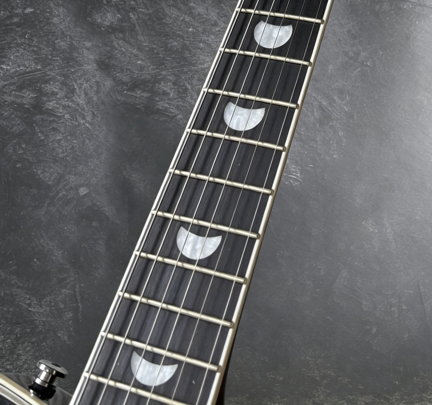 Ship US Custom Moon VB Electric Guitar Rosewood Fingerboard Crescent inlay