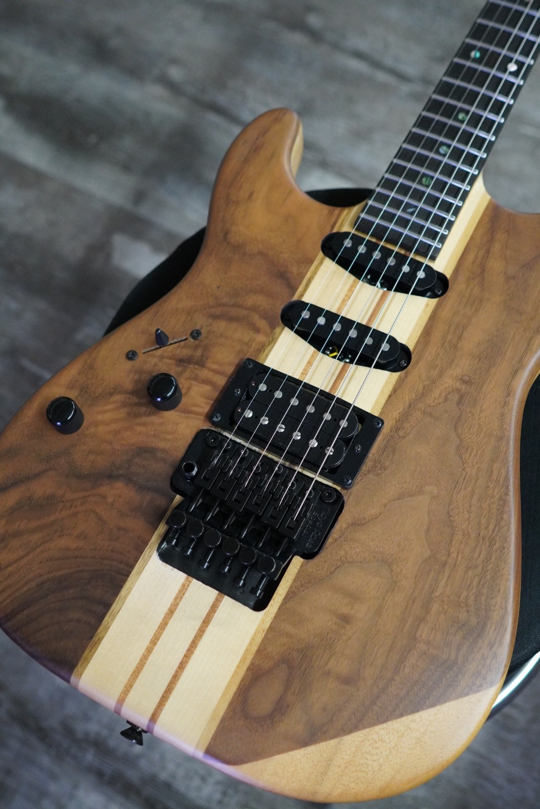 AIO Wolf S1 Floyd Rose Left-Handed Electric Guitar – Dark Walnut GS-078