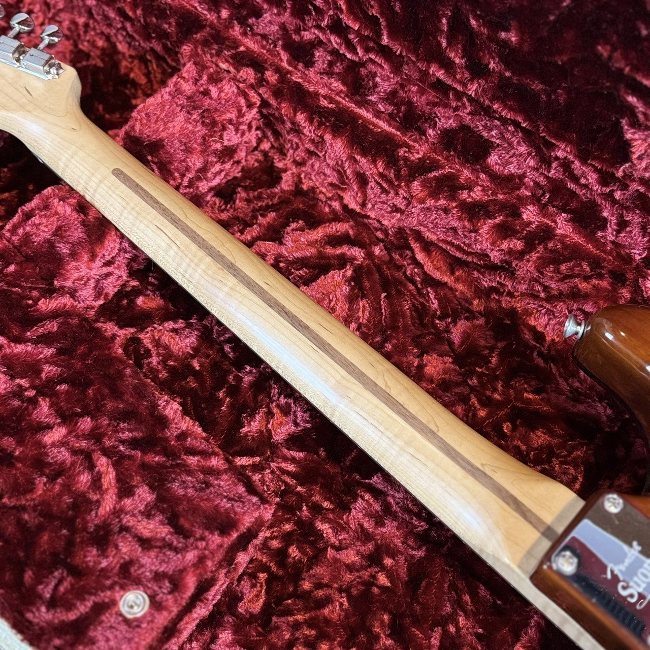 Fender Limited Edition Suona Stratocaster Thinline Violin Burst USED