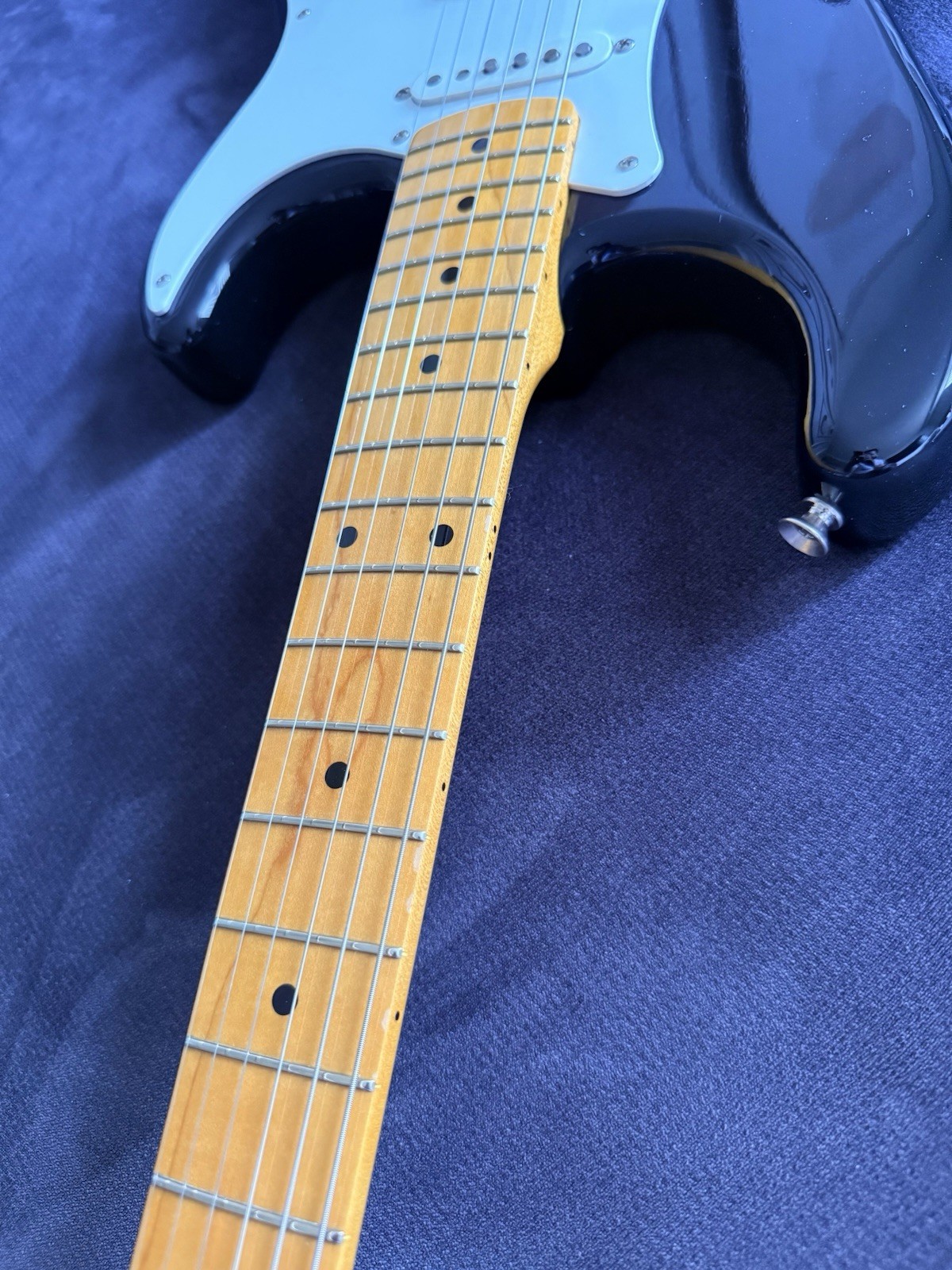 Fender Stratocaster ’57 Vintage Reissue (CIJ) w/ USA Vintage pickups – Black