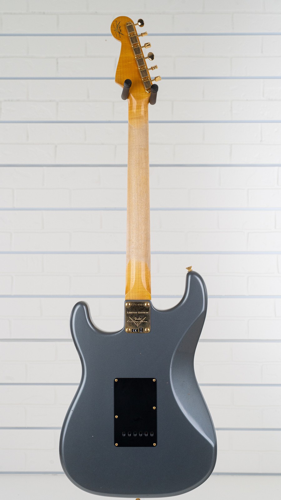 Fender Custom Shop Ltd 1965 Dual-Mag Strat Journeyman Relic, Charcoal Frost