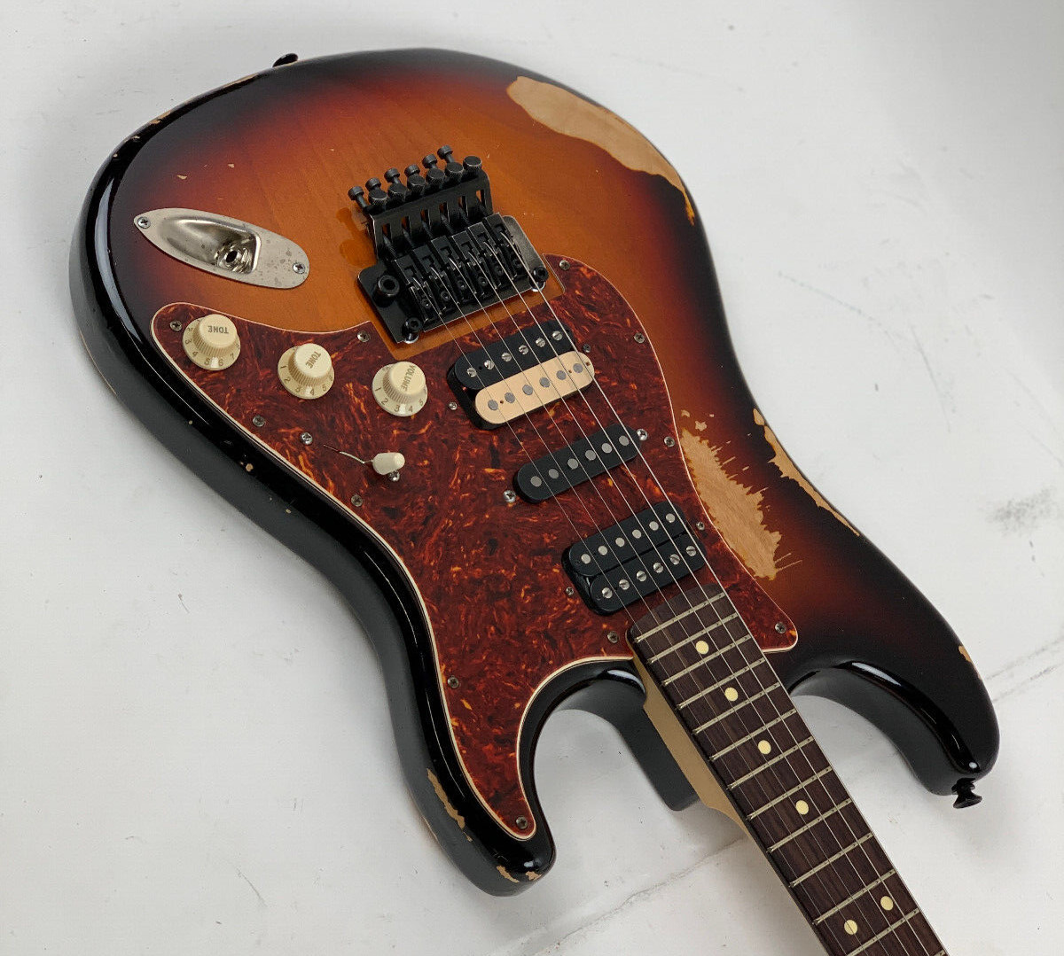 LsL Instruments Saticoy Mick Mars Tribute MM 3 Tone Sunburst Heavy Age Floyd NEW