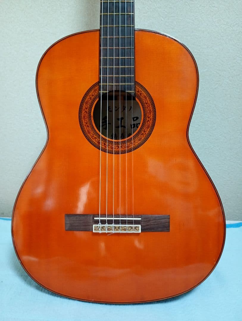 Takamine montano Toku No. 1 with hard case [rare item]