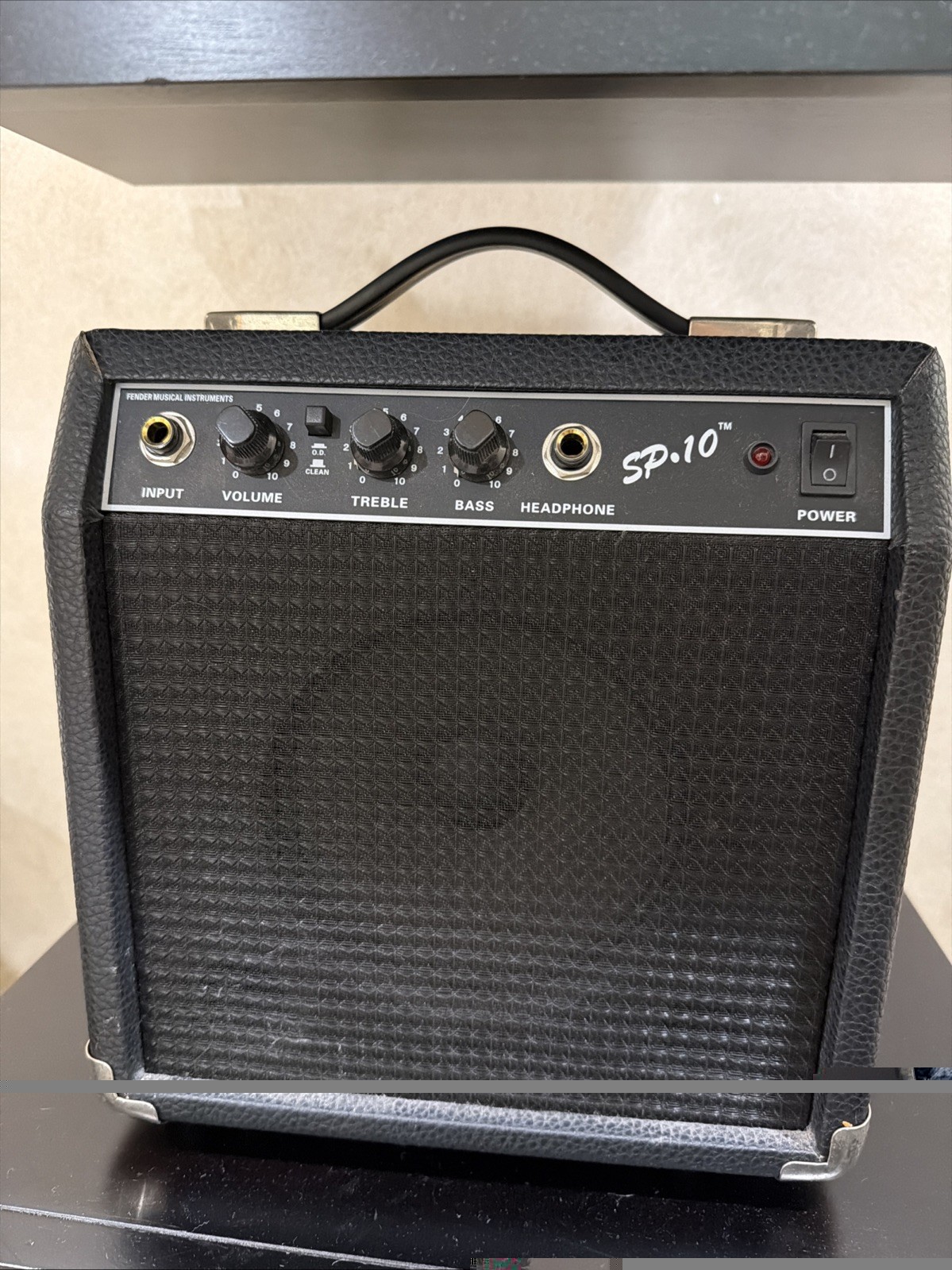 fender stratocaster, Yamaha EG 112C2, 2 Amps