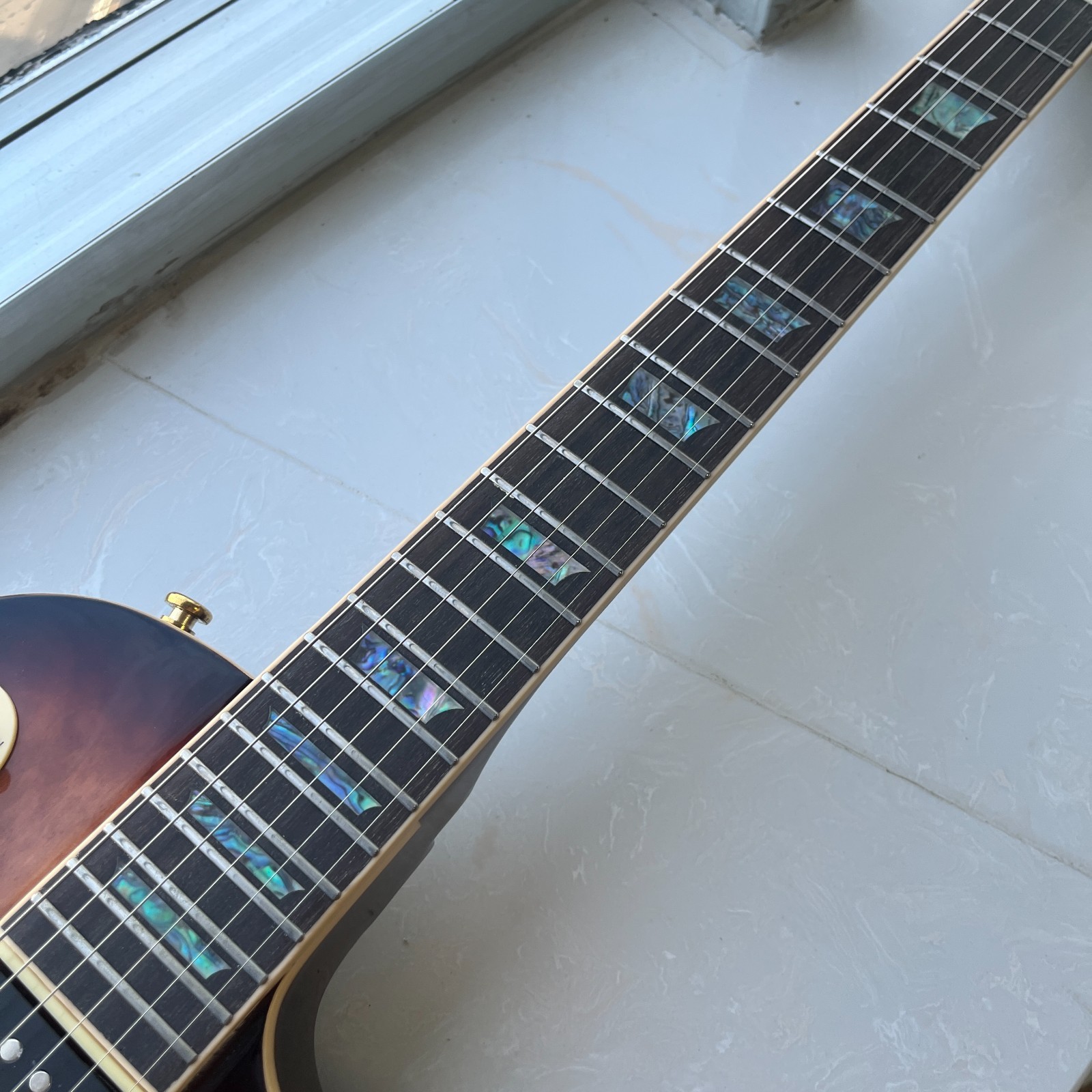 Brown LP Style Electric Guitar Rosewood Fingerboard Zebra pickups