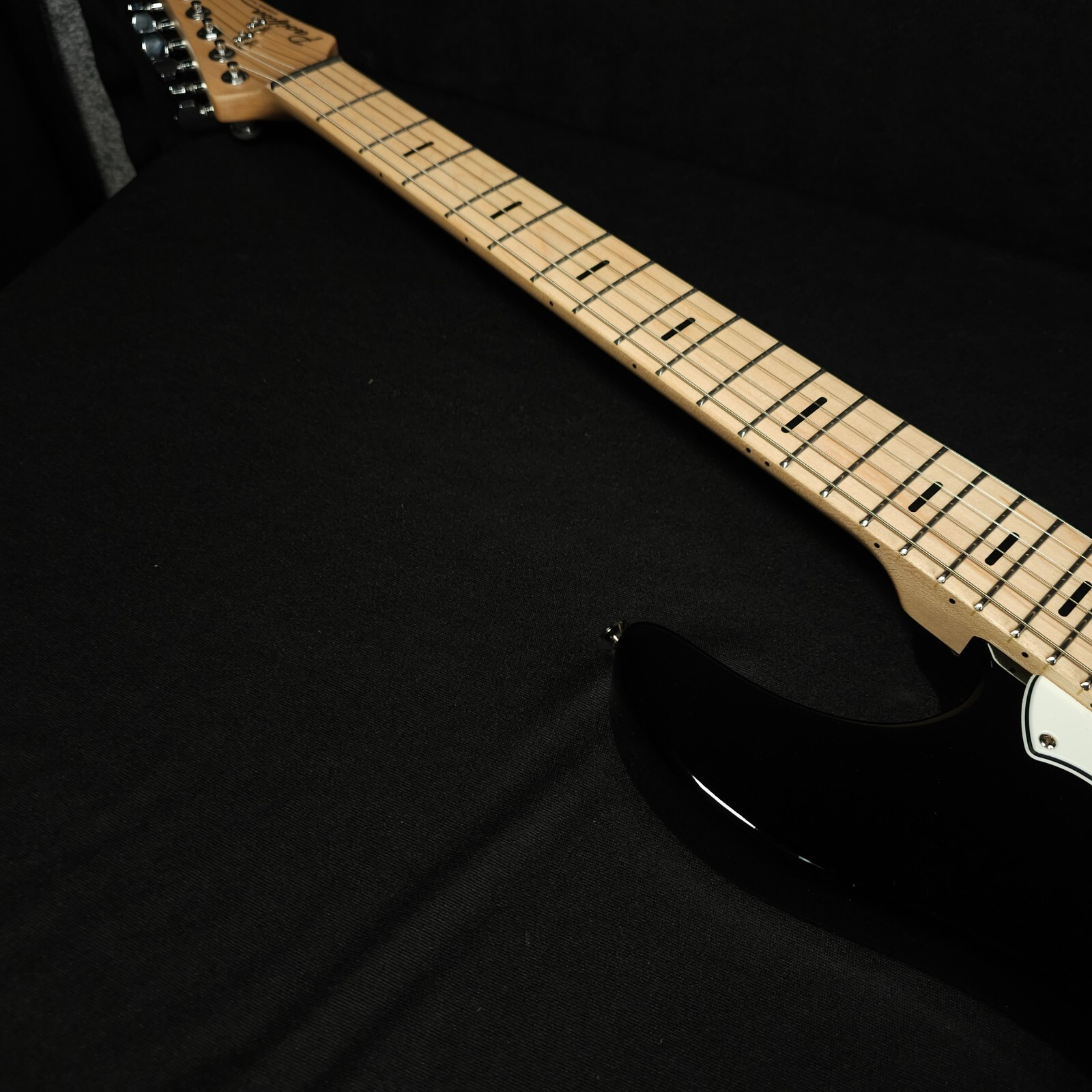 Yamaha Pacifica Standard Plus Black Electric Guitar w/bag