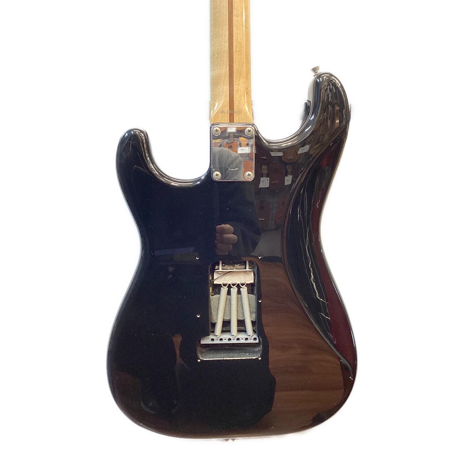 USED Fender Japan ST-STD Stratocaster Black Electric Guitar Tested