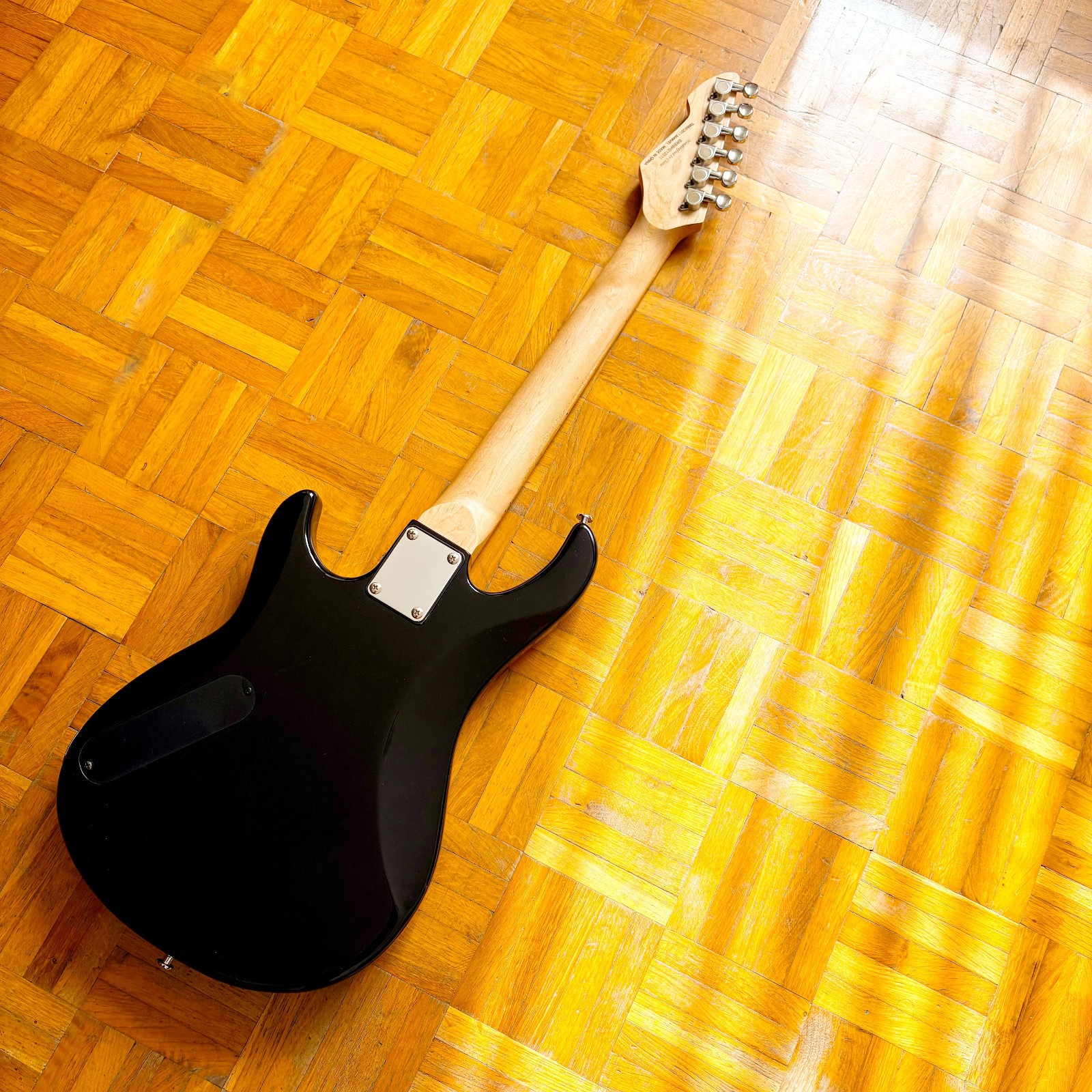 Peavey Marvel Avengers Thor Rockmaster 3/4 Size Electric Guitar – 2011 – Rare!
