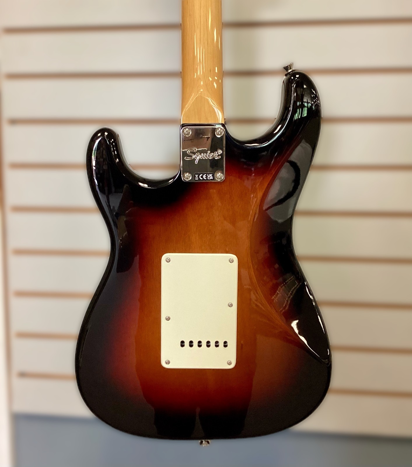 Squier Classic Vibe ’60s Stratocaster-3 Color Sunburst