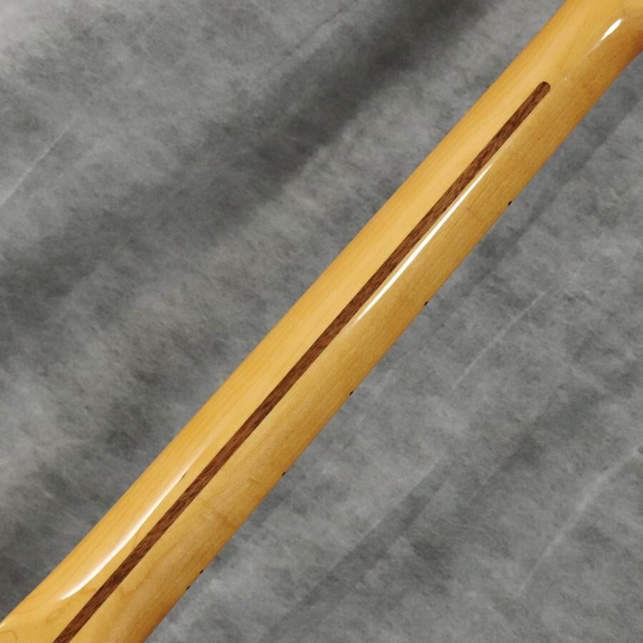 Fender / American Vintage II 1957 Stratocaster Maple Fingerboard 2-Color Sunburs