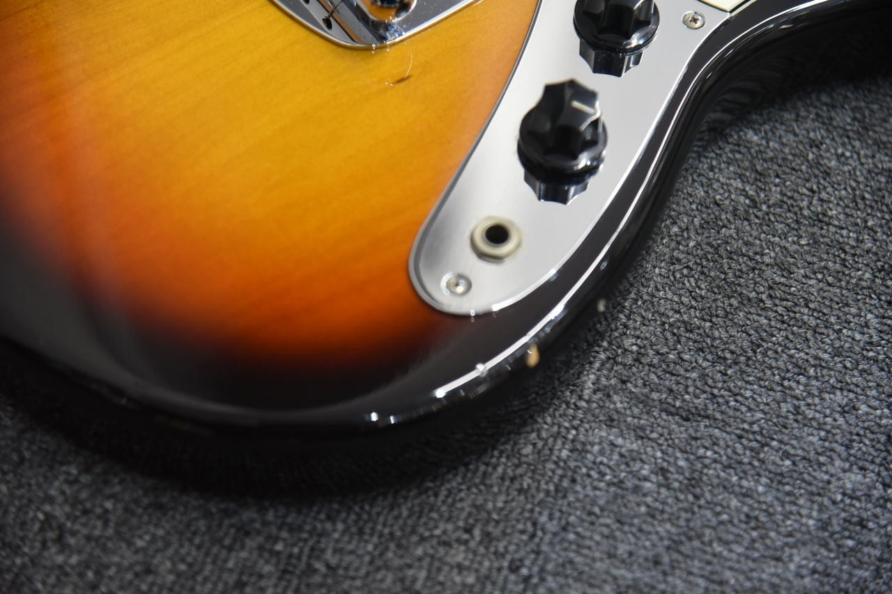 [Fender Japan] MG69-DP 3-Tone Sunburst Used 1994-1995 Basswood Body Maple Neck