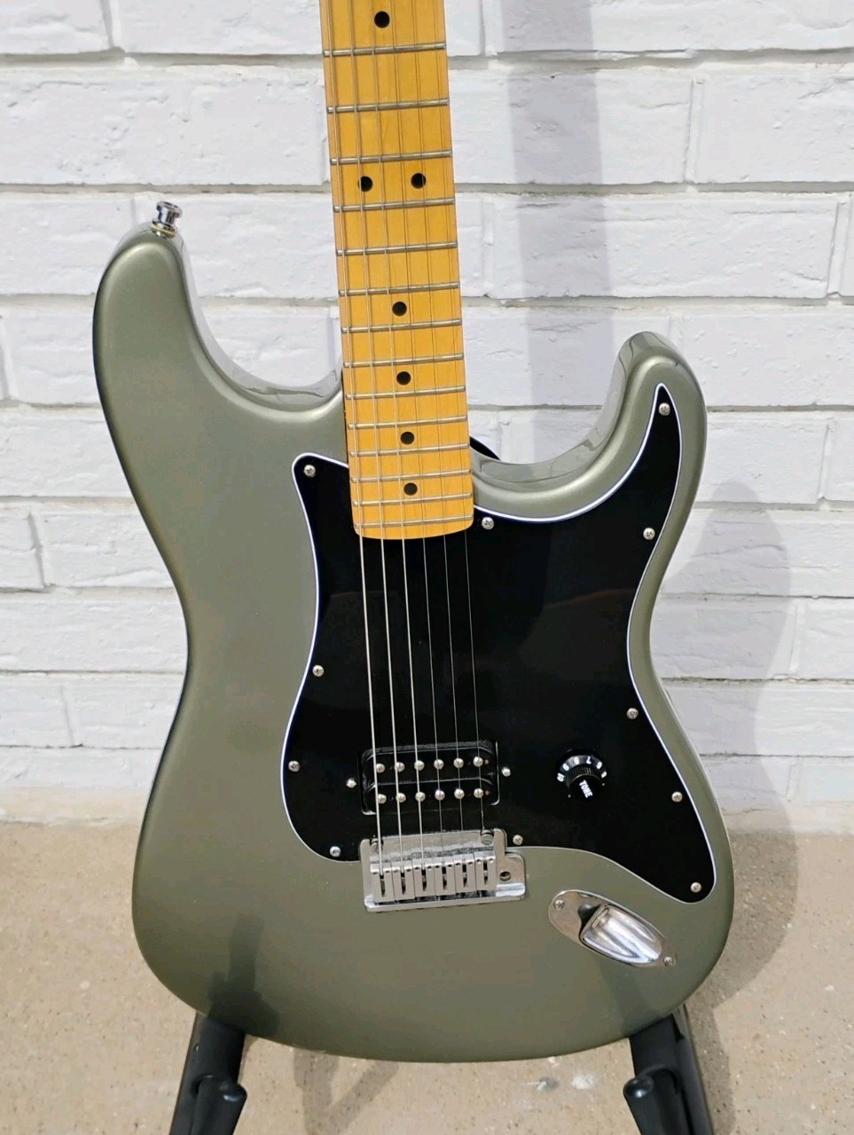 1989 Fender Stratocaster Made in USA w/HSC! -LL
