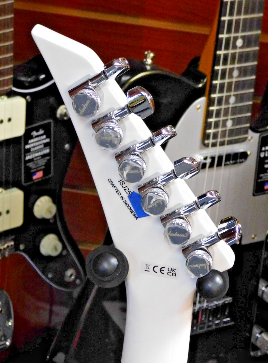 2026 Jackson Pro Series King V KVTMG Electric Guitar! Active EMG’s! Snow White!